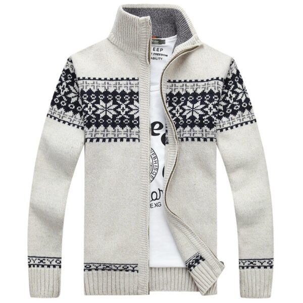 Winter Men's Jacquard Sweater - Image 7